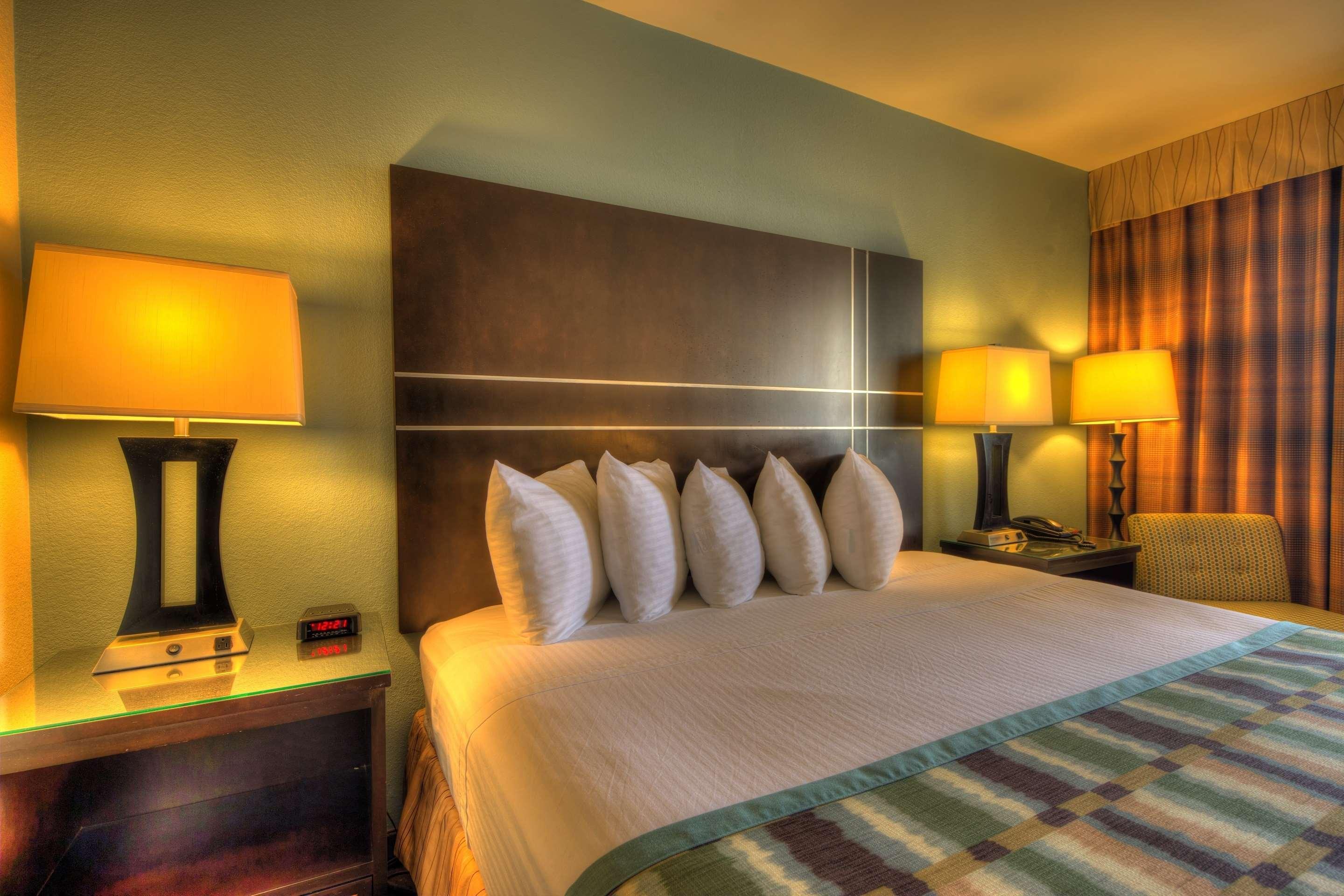 Best Western Newport Inn Extérieur photo