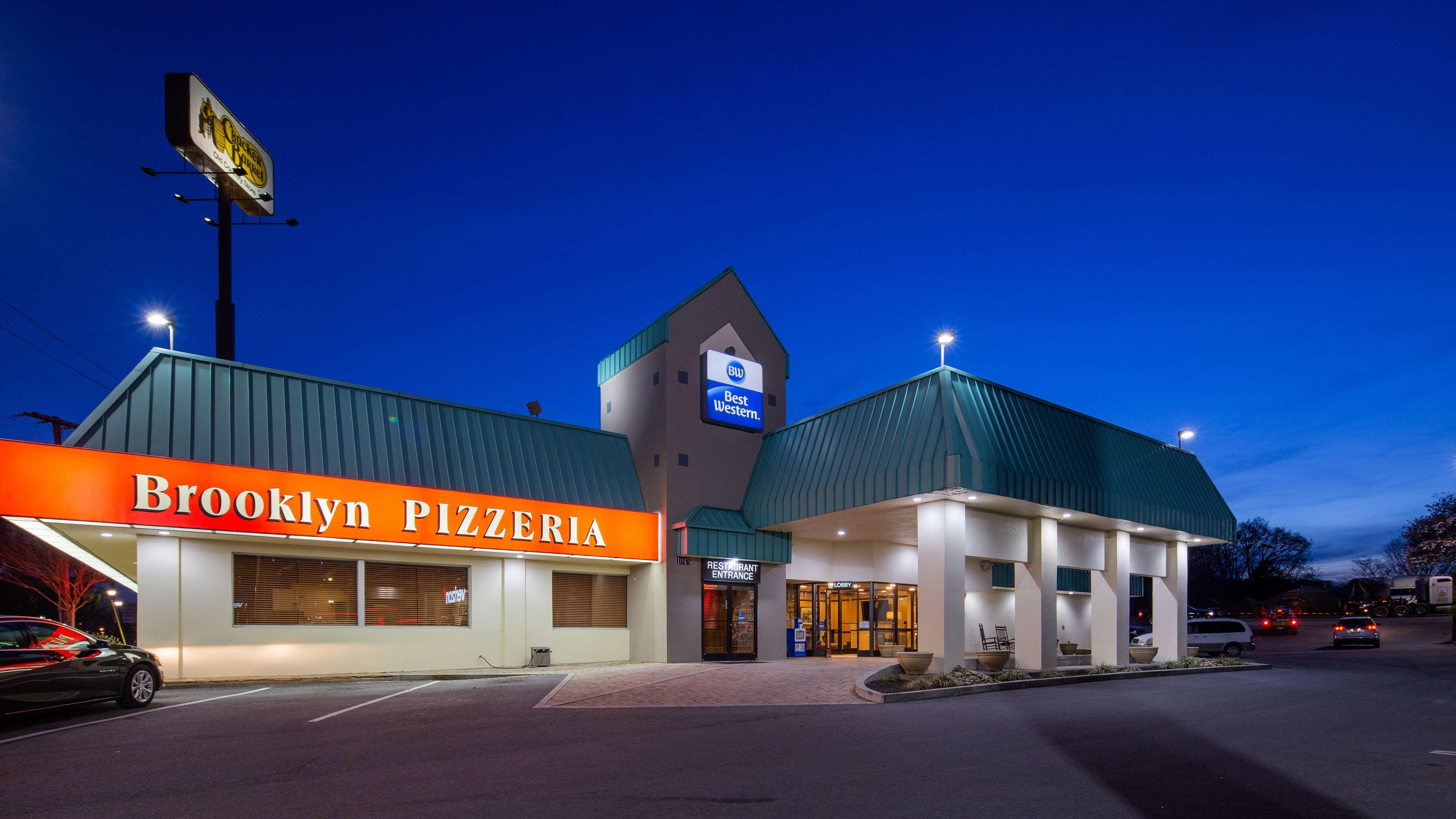 Best Western Newport Inn Extérieur photo