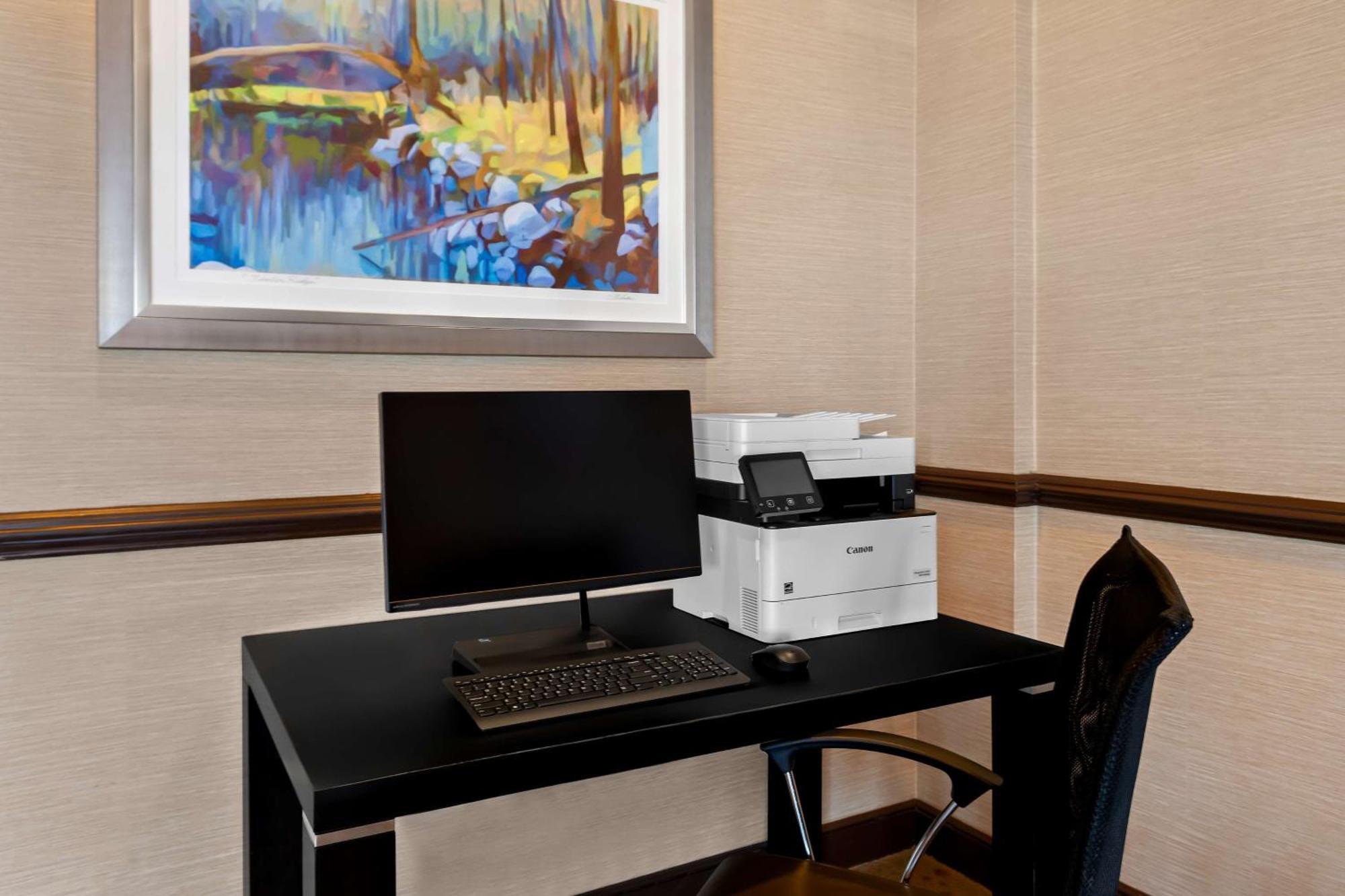 Best Western Newport Inn Extérieur photo