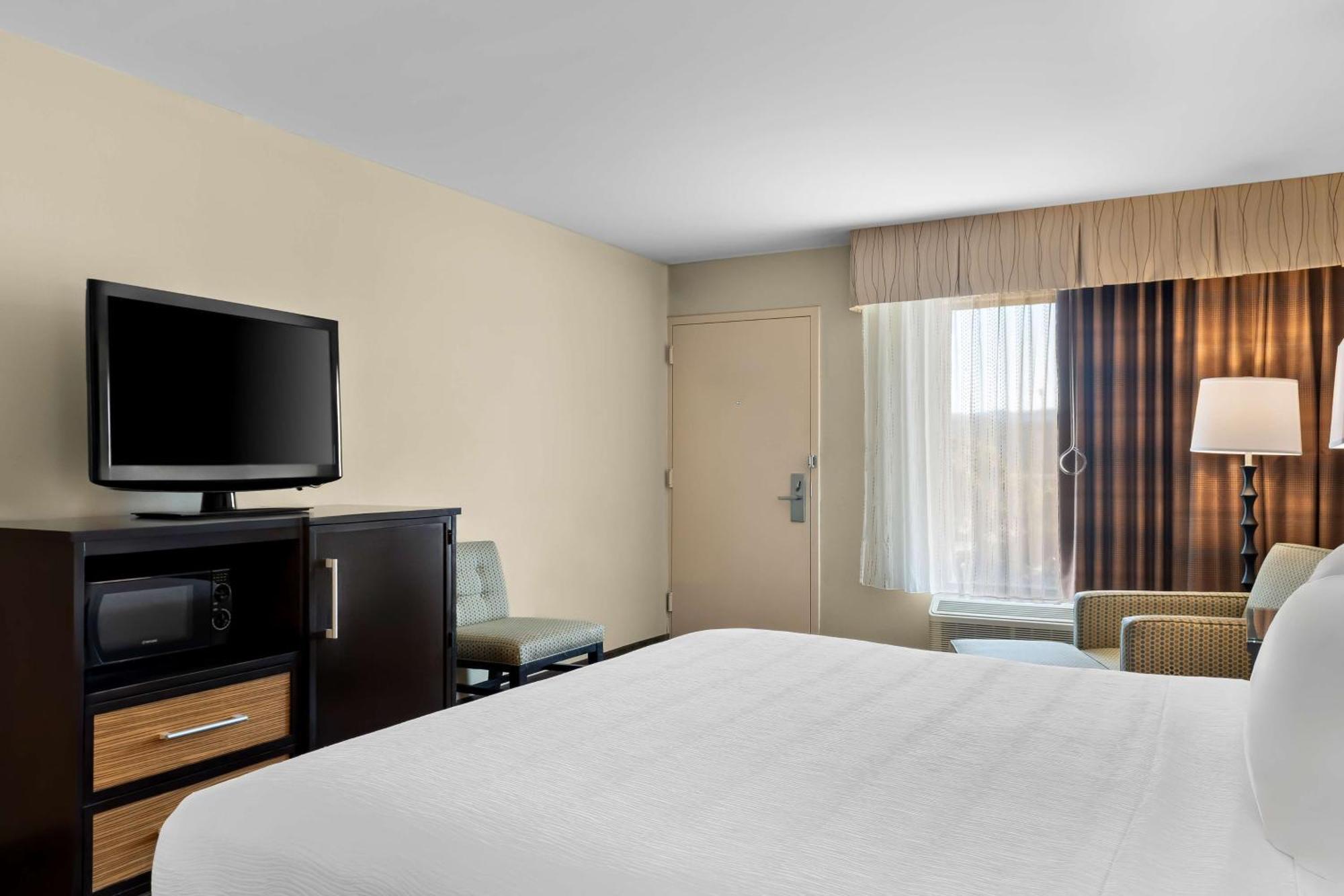 Best Western Newport Inn Extérieur photo