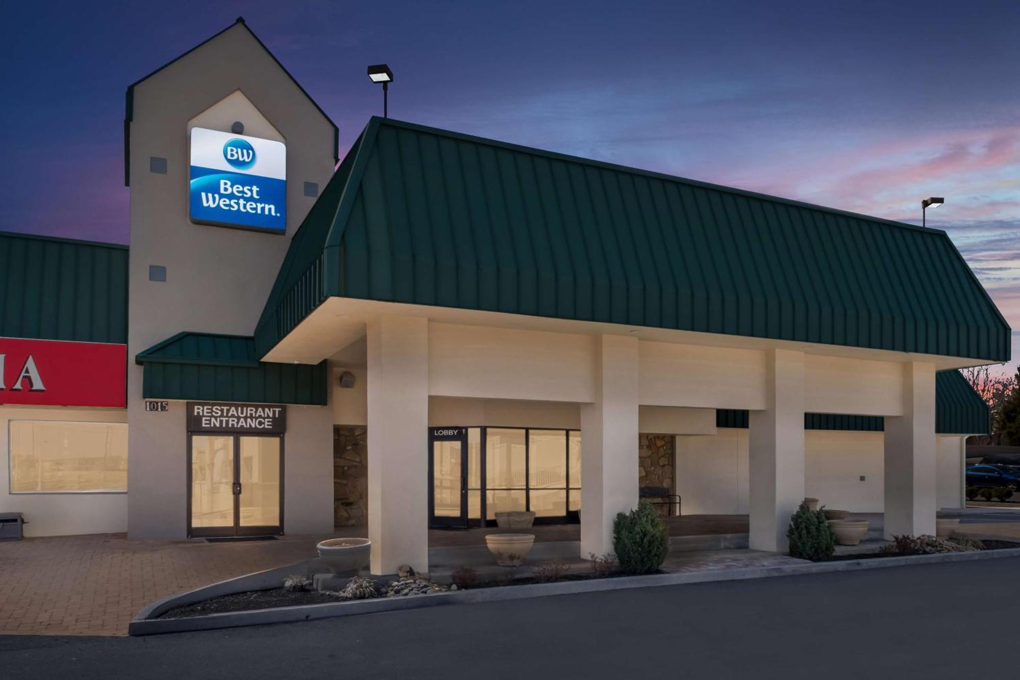 Best Western Newport Inn Extérieur photo